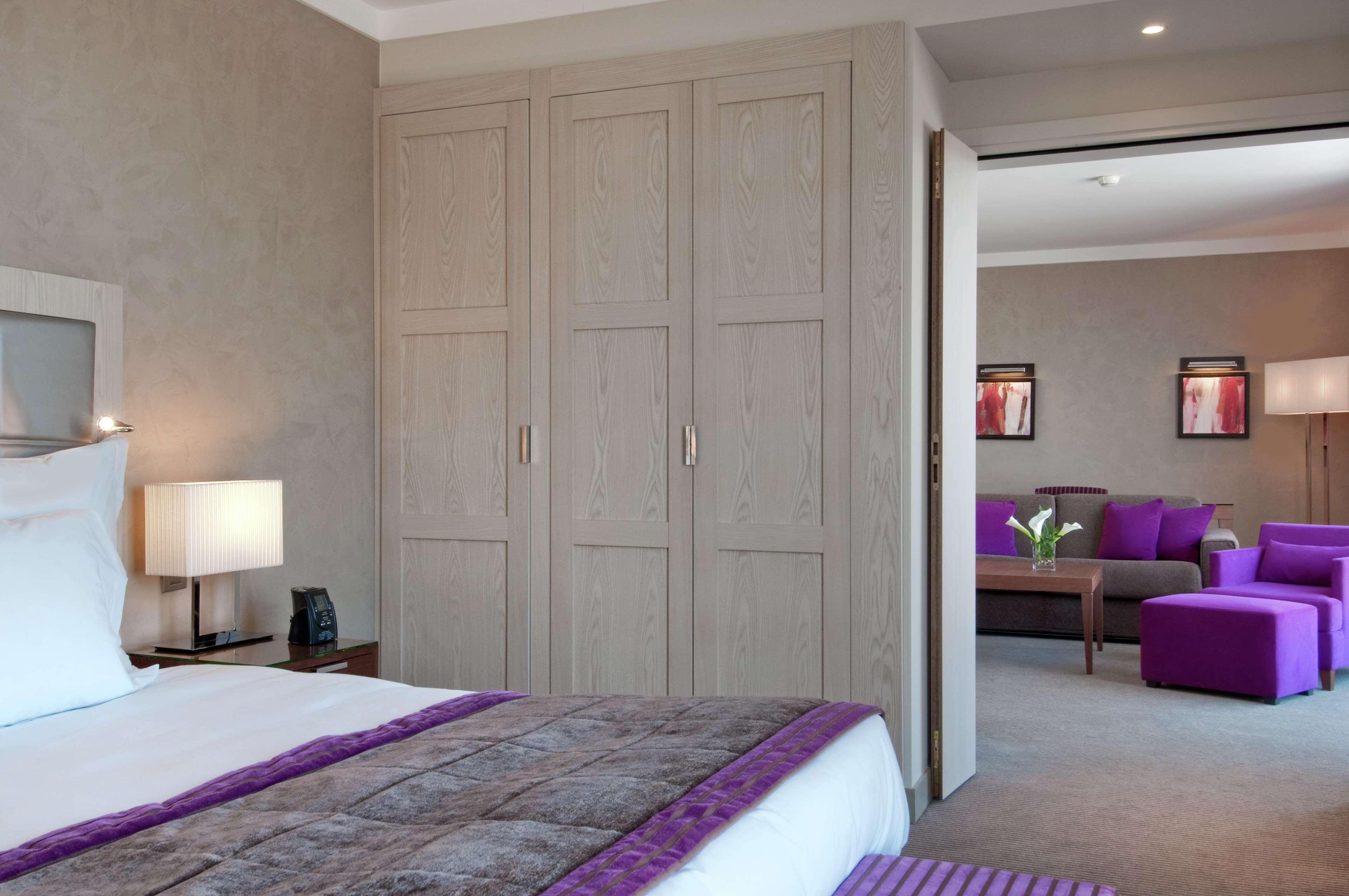 Hilton Evian Les Bains Hotel Værelse billede