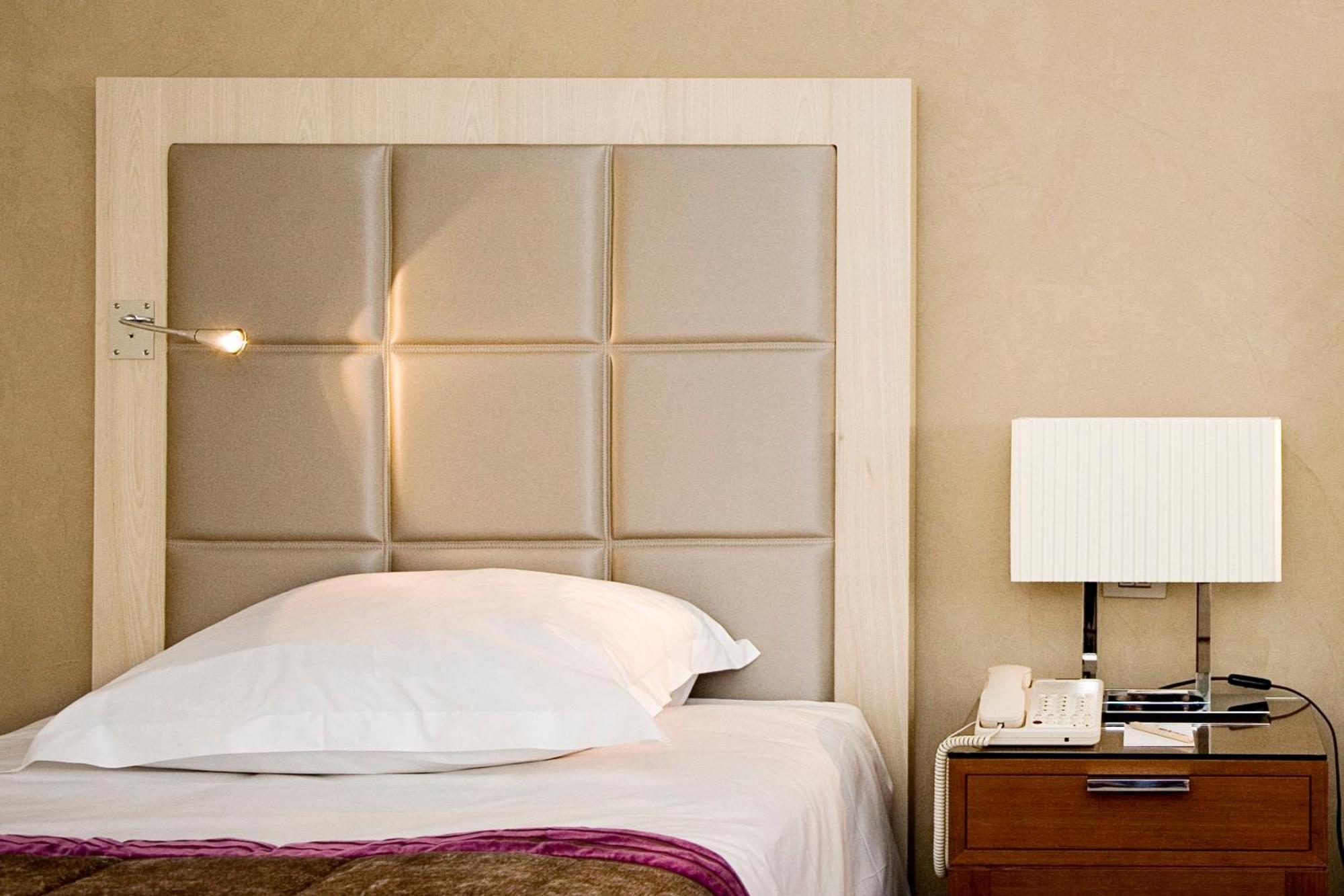 Hilton Evian Les Bains Hotel Eksteriør billede